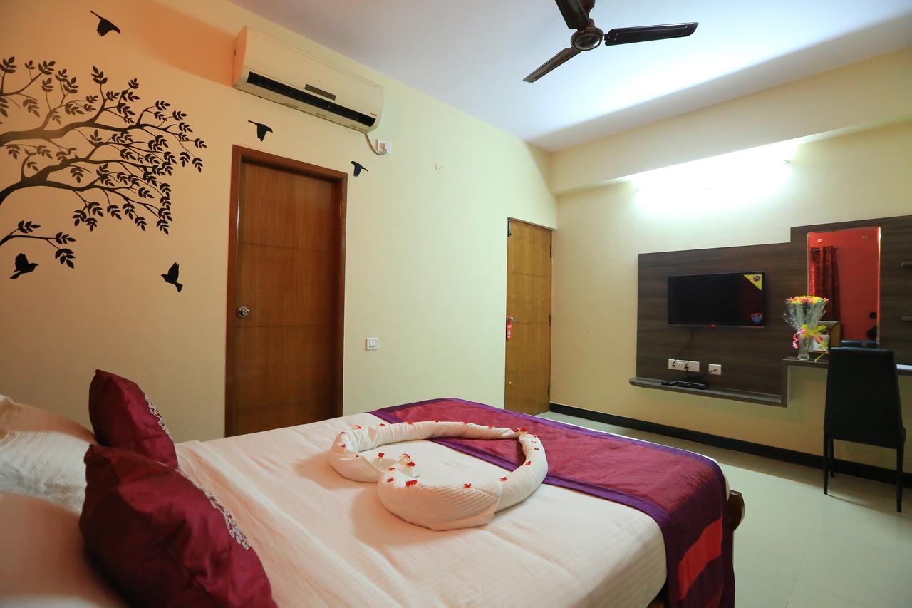 Oyo 2916 Apartment Queens Castle Bengaluru Kültér fotó